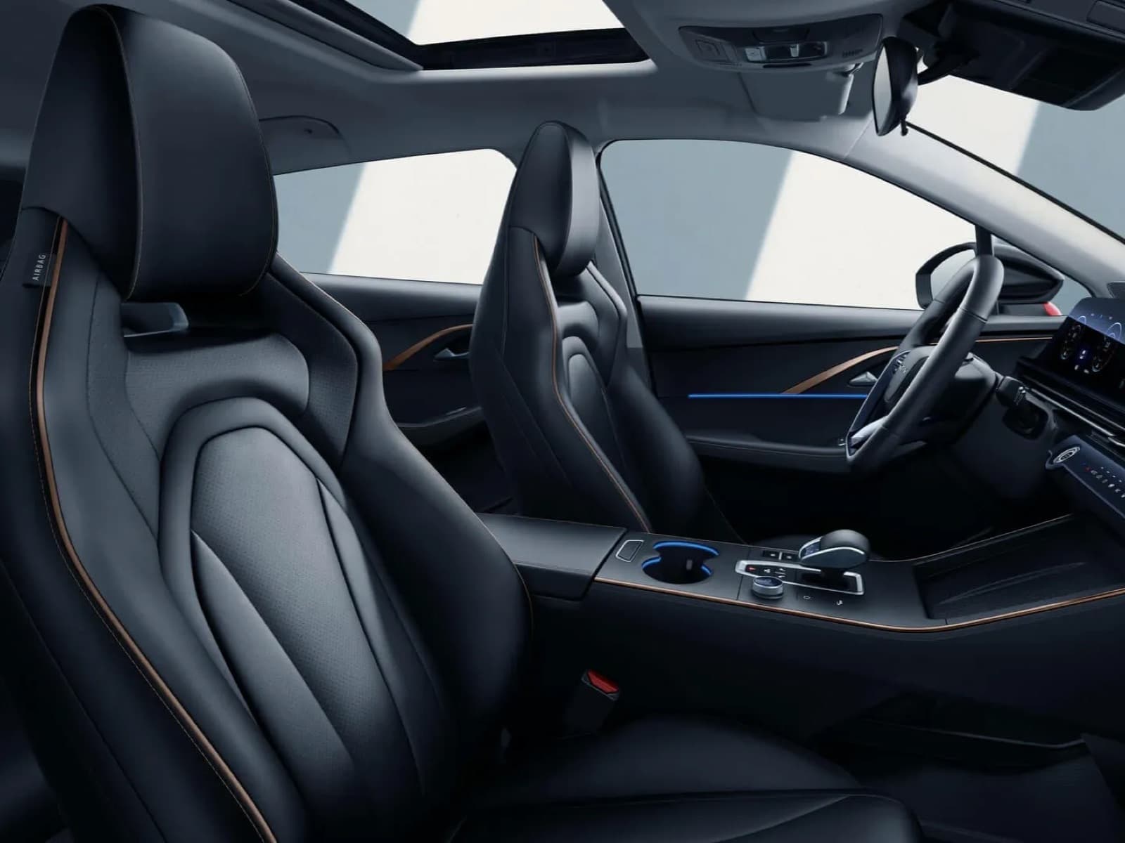 Omoda C5 — nội thất