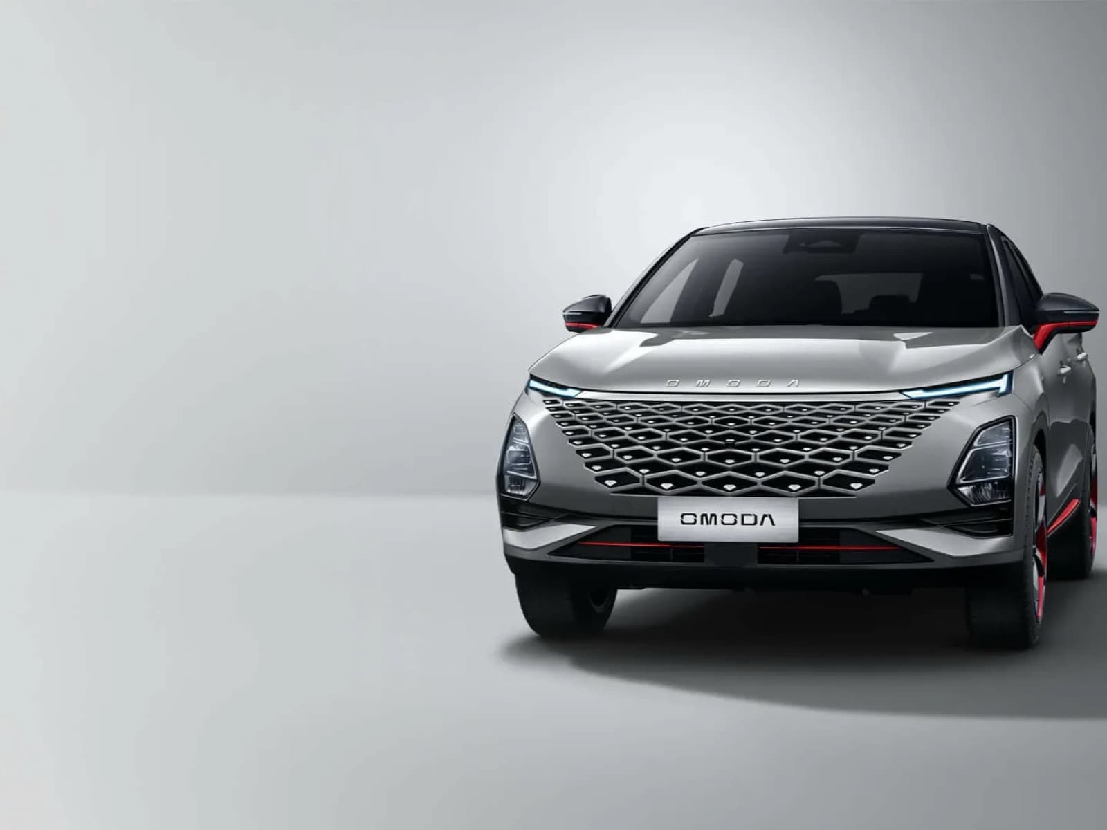 Omoda C5 — ngoại thất trước